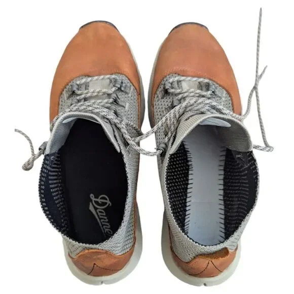 Danner Men's 7.5 Caprine 4 Mesh Hiker Taupe/Glazed Ginger Lifestyle Shoe